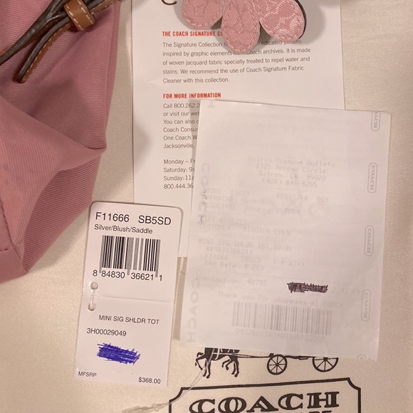 COACH Soft pink tiny C jacquard fabric & suede base w/ matching keychain. F11666 - Picture 12 of 12